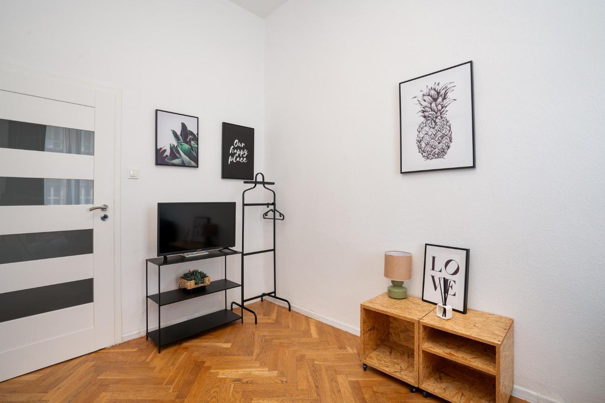 A.S. Home Swidnicka Street Вроцлав Екстериор снимка