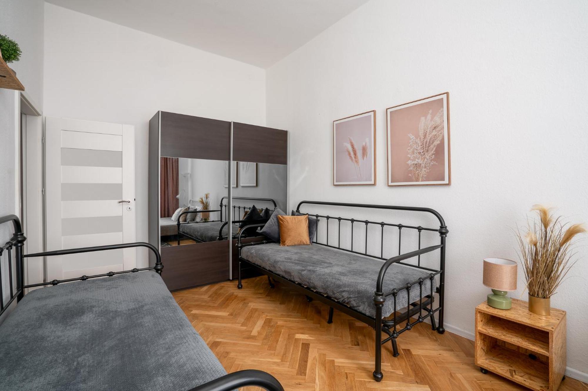 A.S. Home Swidnicka Street Вроцлав Екстериор снимка